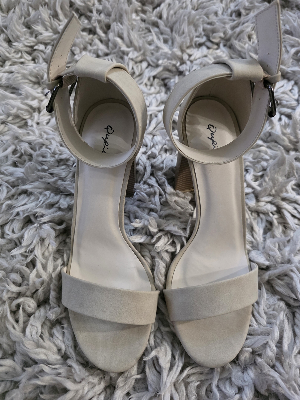 Qupid Ankle-Strap Block Heel Sandals Sz. 8.5 - Picture 2 of 7